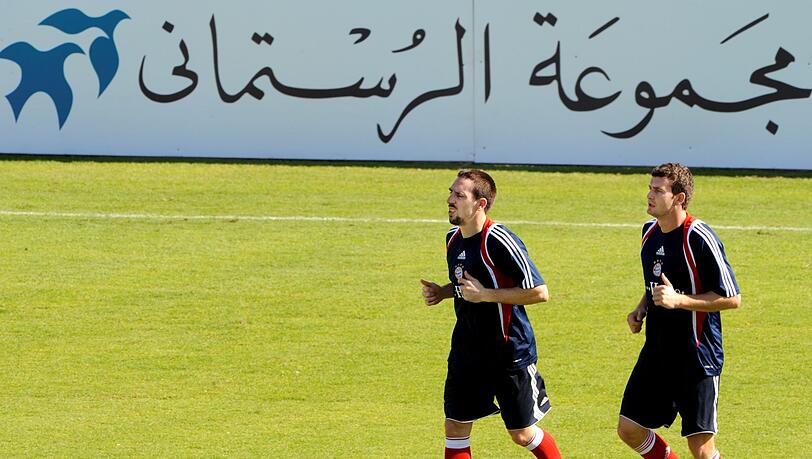Görlitz, hier im Jahr 2010 mit Franck Ribéry, spielte einst Bundesliga, heute trainiert er einen A-Klassen-Club. Görlitz, hier im Jahr 2010 mit Franck Ribéry, spielte einst Bundesliga, heute trainiert er einen A-Klassen-Club.