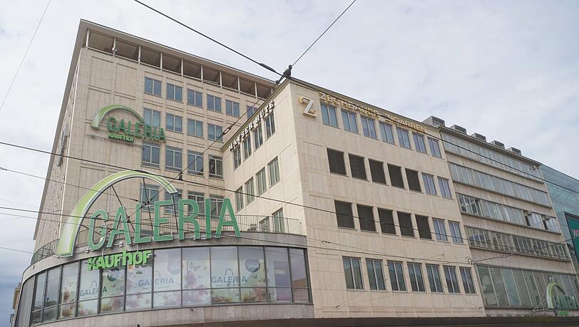 Die Kaufhof-Filiale am Stachus soll geschlossen werden. Die Kaufhof-Filiale am Stachus soll geschlossen werden.