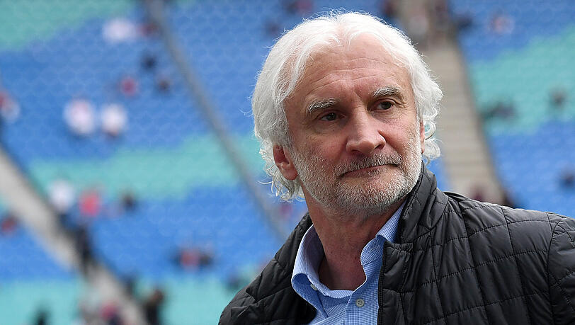 Leverkusens Sportchef Rudi Völler warnt allerdings auch vor der großen Konkurrenz um die ersten sechs Plätze.