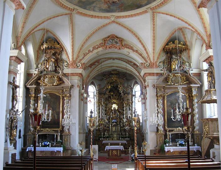 Zu einer Führung durch die Kirche St. Maria Thalkirchen lädt der Flößer-Kulturverein, auch die Jahreskrippe wird besichtigt.
