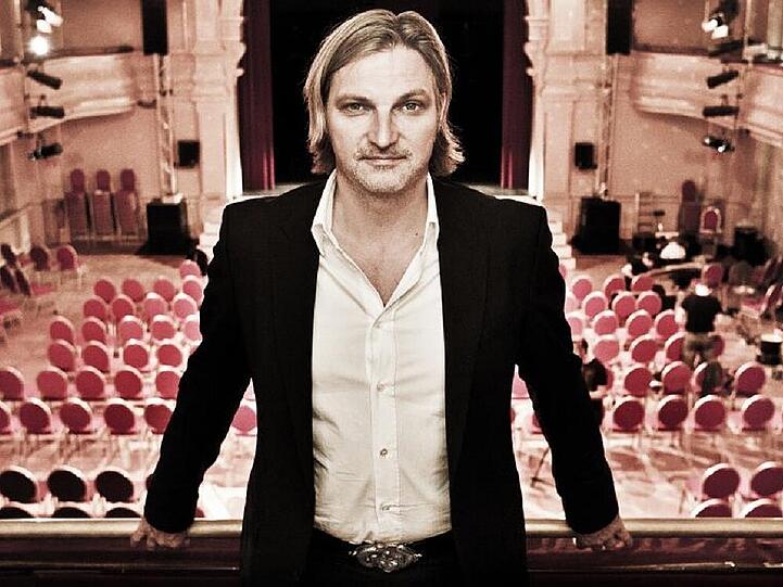Stefan Jürgens wird sich mit seinem neuen Album "Alles immer möglich" in die Konzertsäle begeben