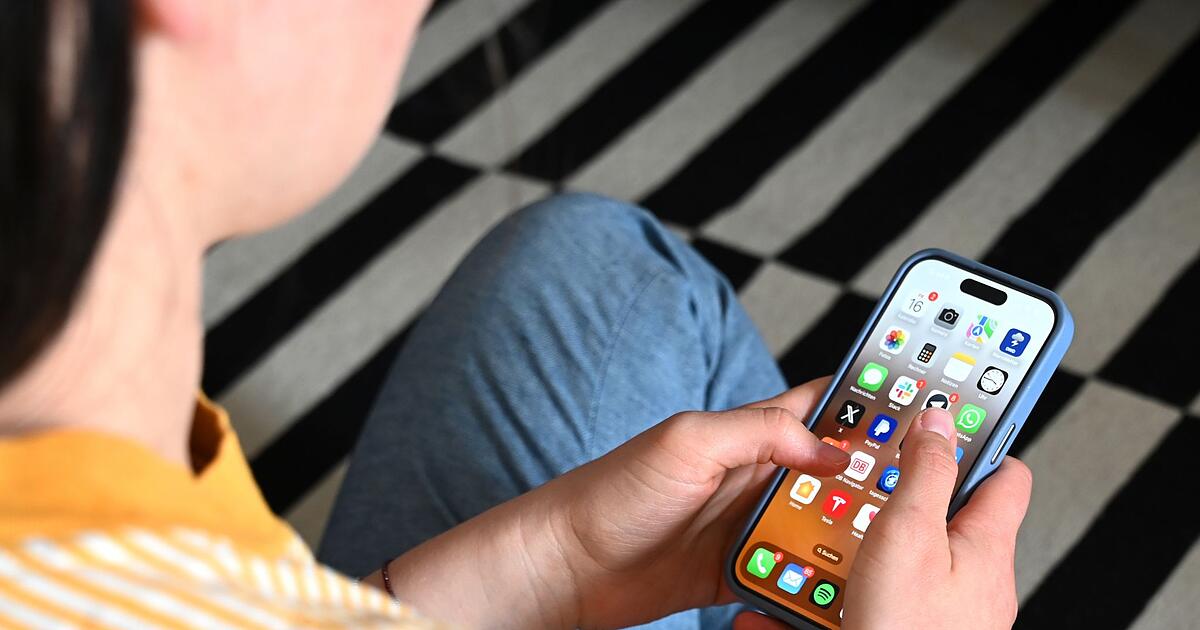 Australien-Klage-gegen-Social-Media-Verbot-f-r-Jugendliche