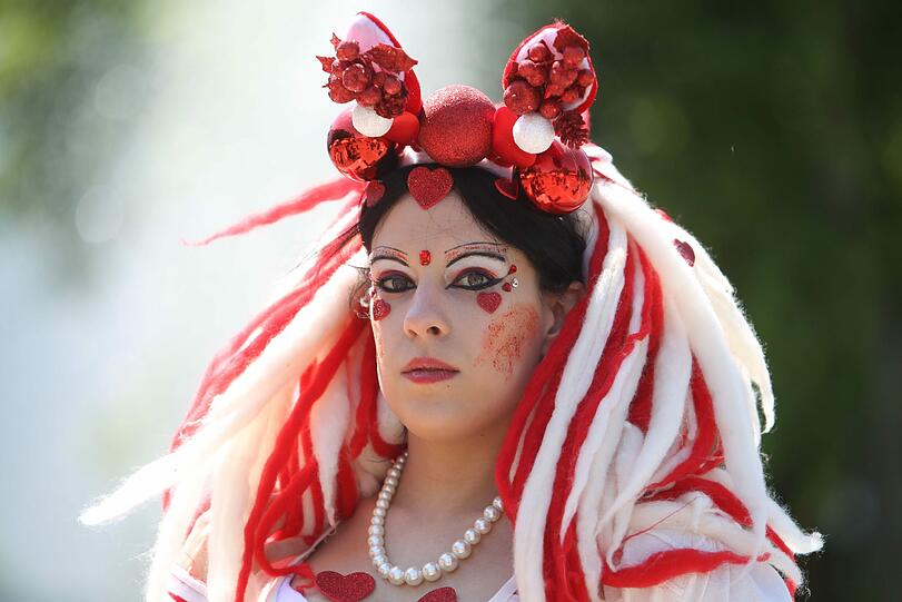 Schrill, wild, skurril: So ausgeflippt gehts beim Wave-Gotik-Treffen in Leipzig zu! Die besten Bilder zum Durchklicken!