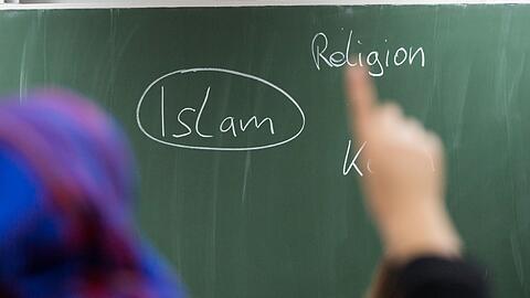 Die Landtags-SPD fordert flächendeckenden Islamunterricht an Bayerns Schulen.