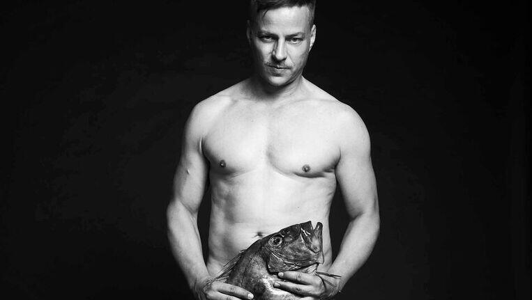 Tom Wlaschiha posiert nackt für den Umweltschutz. Tom Wlaschiha posiert nackt für den Umweltschutz.