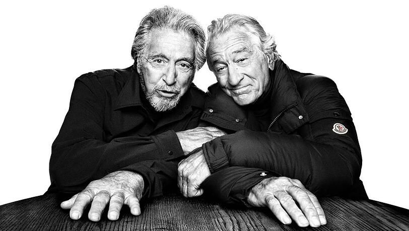 Al Pacino (li.) und Robert De Niro werben mit ihrer Freundschaft für Winterjacken.
