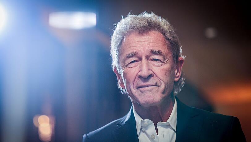 Peter Maffay will nach seinem Bühnenabschied in der Landwirtschaft arbeiten und hat große Pläne mit einem Oldtimer-Traktor.