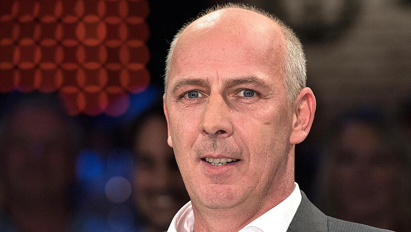 Mario Basler lief insgesamt drei Jahre für den FC Bayern auf. Mario Basler lief insgesamt drei Jahre für den FC Bayern auf.