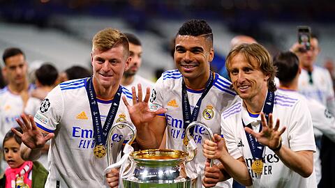 Beendete ein ZDF-Interview vorzeitig: Toni Kroos (l) von Real Madrid.