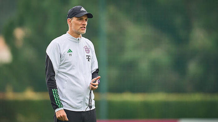 FC-Bayern-Trainer Thomas Tuchel bei der Arbeit mit seiner Mannschaft.