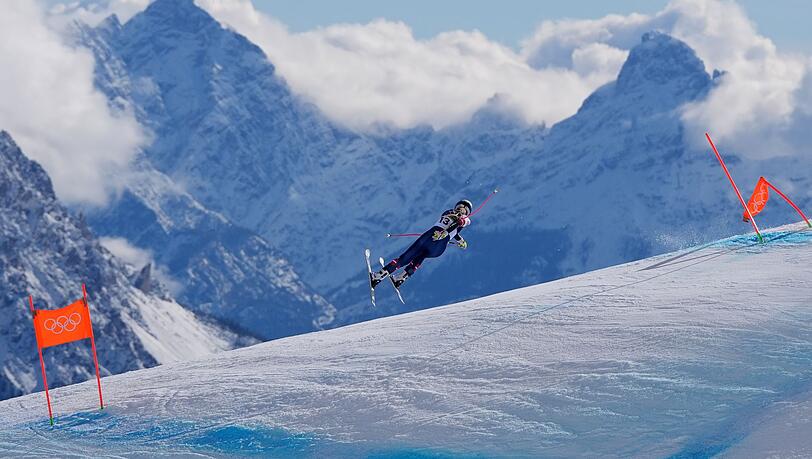 Lindsey Vonn hat sich bei dem Sturz schwer verletzt.