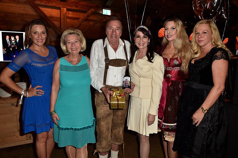 Simone Ballack, Dagi Mühlbacher, Frank Fleschenberg, Anna Maria Kaufmann, Sabine Piller und Birgit Fischer-Höper