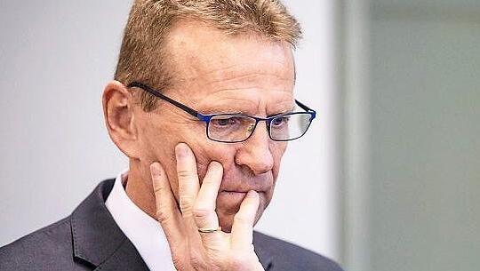 Nachdenklich: Günther Felbinger vor Gericht. Nachdenklich: Günther Felbinger vor Gericht.