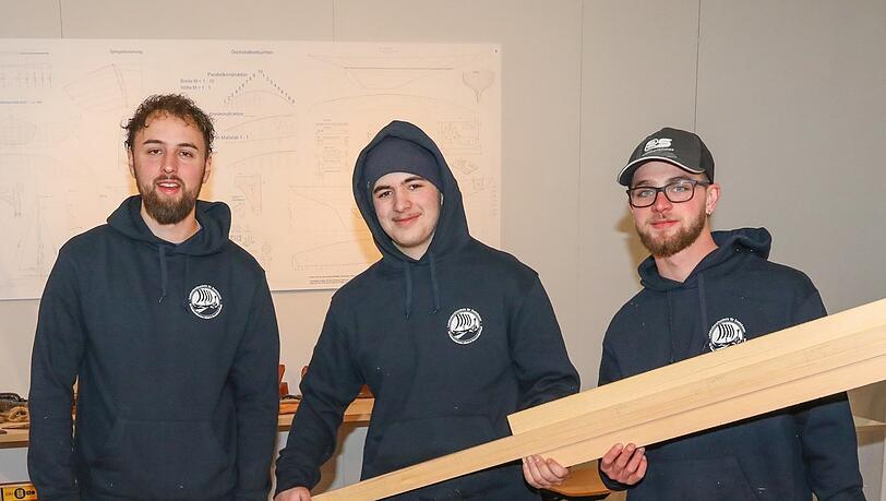 Marco Fröbich, Leon Simon und Elias Kammermeier-Zambrano. Marco Fröbich, Leon Simon und Elias Kammermeier-Zambrano.