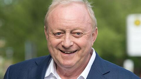 Alfons Schuhbeck bei einer Veranstaltung. Foto: Julian Stratenschulte/dpa/Archivbild
