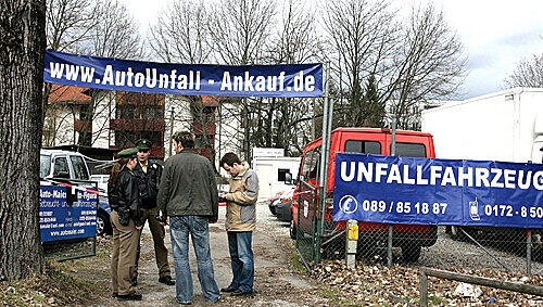 Die Autohandlung in der Bodenseestraße: Hier kam per Post die Paketbombe an