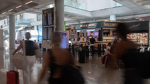 Die Gewerkschaften fordern bessere Arbeitsbedingungen und h&ouml;here L&ouml;hne. (Archivbild)