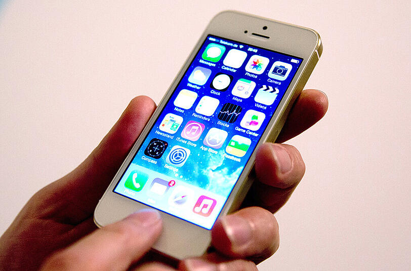 In der Umhängetasche war das iPhone des Mannes.