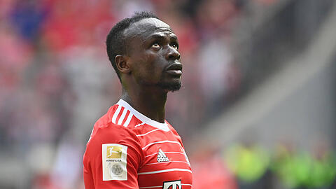 Sadio Mané scheint von den anderen Bayern-Stars isoliert zu werden