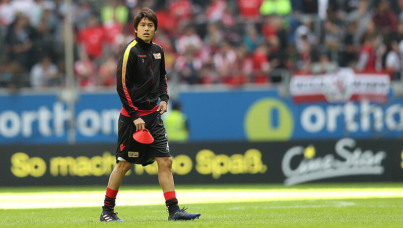 Uchida war seit seinem Wechsel vom FC Schalke 04 im Sommer gerade erst wieder fit geworden. Uchida war seit seinem Wechsel vom FC Schalke 04 im Sommer gerade erst wieder fit geworden.