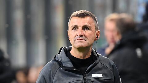 1860-Trainer Michael Köllner hat sich für das Mannheim-Spiel noch auf keine Startelf festgelegt.