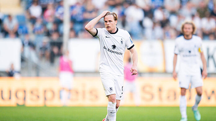 Thore Jacobsen erzielte beim 1:0-Sieg in Bielefeld womöglich das Tor des Jahres.