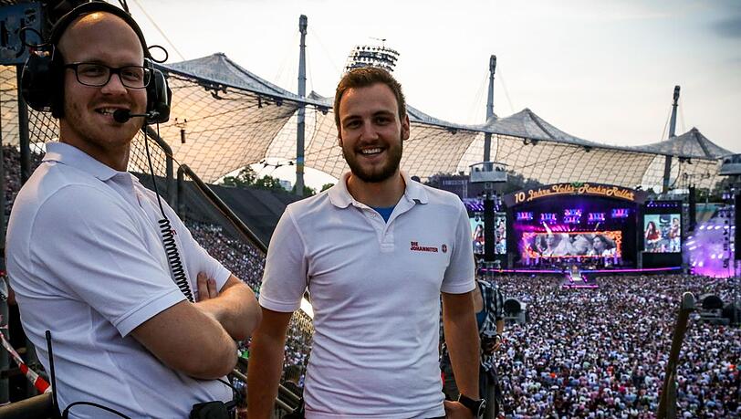 Über 100 Ärzte und Sanitäter der Johanniter werden ehrenamtlich im Olympiastadion vor Ort sein und sich um die Metallica-Fans kümmern.