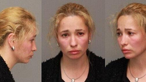 Die Polizei in Österreich ahndet mit internationalem Haftbefehl nach Mariana M. (44), alias Amela. Die selbet ernannte Schamanin war vor Jahren auch in München aktiv. Die Polizei in Österreich ahndet mit internationalem Haftbefehl nach Mariana M. (44), alias Amela. Die selbet ernannte Schamanin war vor Jahren auch in München aktiv.