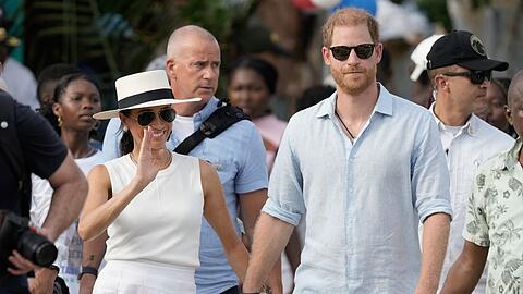 Meghan und Harry hatten sich vor Jahren nicht nur räumlich vom Königshaus getrennt. (Archivbild)
