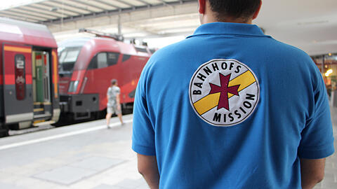 Im neuen Hauptbahnhof sollen ihre Räumlichkeiten der Münchner Bahnhofsmission auf zwei Stockwerke verteilt werden. (Symbolbild)
