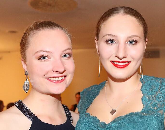 Konstanze Wiesmüller (links) und Veronika Brunner.