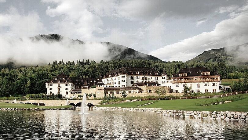 Im Stil eines Tiroler Schlosses: das A-ROSA Kitzbühel. Im Stil eines Tiroler Schlosses: das A-ROSA Kitzbühel.