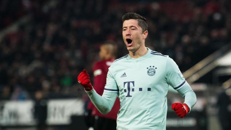 Robert Lewandowski kann sich mittlerweile sogar ein Karriereende beim FC Bayern vorstellen. Robert Lewandowski kann sich mittlerweile sogar ein Karriereende beim FC Bayern vorstellen.