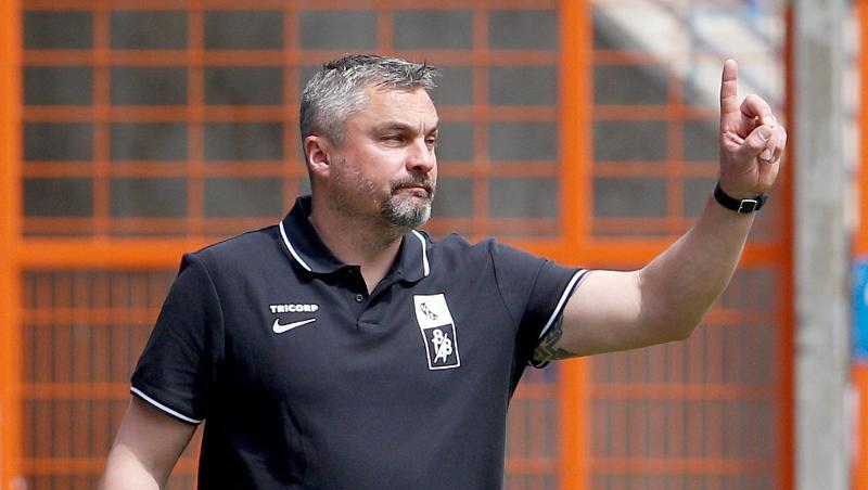 Trainer Thomas Reis will mit dem VfL Bochum den Aufstieg perfekt machen.