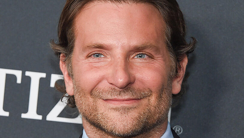 Bradley Cooper wird bald für Netflix hinter der Kamera stehen Bradley Cooper wird bald für Netflix hinter der Kamera stehen