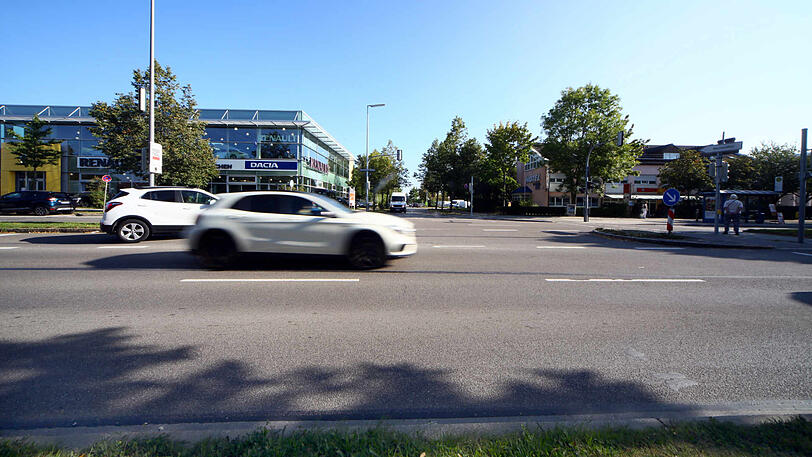 Die Wasserburger Landstraße ist eine lieblos gestaltete Ausfallstraße. Nun soll sie eine "eigene Identität" entwickeln.