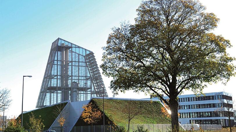 Seit Herbst 2016 deckt die Geothermieanlage Freiham die Grundlast des Wärmebedarfs des neuentstehenden Stadtteils Freiham sowie benachbarter Gebiete im Münchner Westen