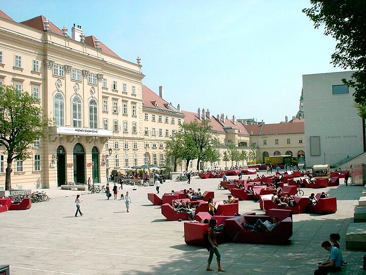Ebenso wie in Wien.