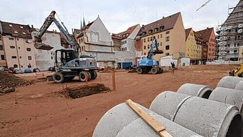 Derzeit herrscht auf dem Augustinerhof noch Baustelle. Ob ein Winterdorf entstehen wird, wird jetzt geprüft. Derzeit herrscht auf dem Augustinerhof noch Baustelle. Ob ein Winterdorf entstehen wird, wird jetzt geprüft.