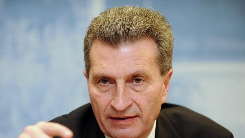 Günther Oettinger will sein Englisch verbessern Günther Oettinger will sein Englisch verbessern