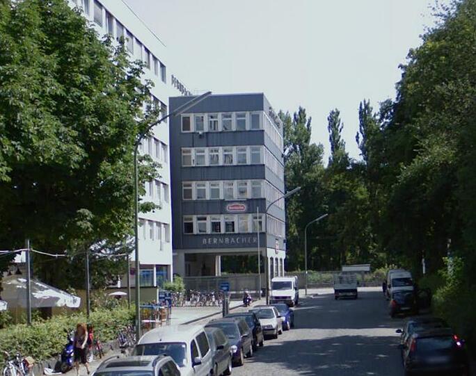 Bernbacher zieht 2014 vom Tassiloplatz in den Landkreis.