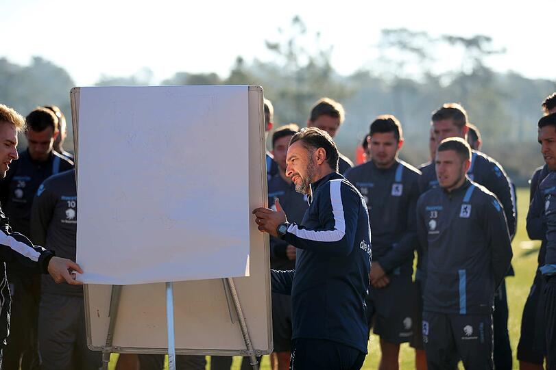 Die Bilder vom Dienstagstraining der Löwen in Troia.