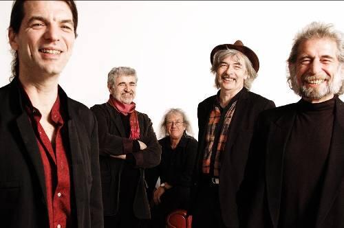 Bratsch sind Frankreichs älteste Boy-Group mit dem Zigeuner-Swing.