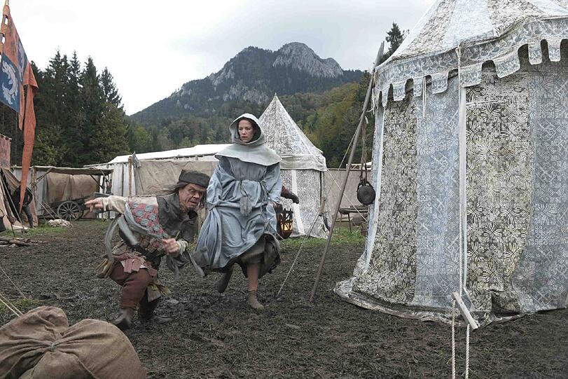 Der größte Marktanteil am Dienstagabend geht an Sat.1: 25,3 Prozent der Fernsehzuschauer sehen "Die Rache der Wanderhure" mit Alexandra Neldel.