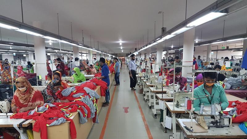 Textilfabrik in Savar in Bangladesch. Textilfabrik in Savar in Bangladesch.