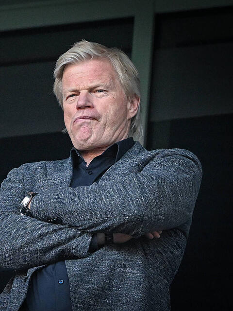 Oliver Kahn hat eine andere Meinung als Uli Hoeneß, was die Führungskraft von Ex-Profis heutzutage betrifft.