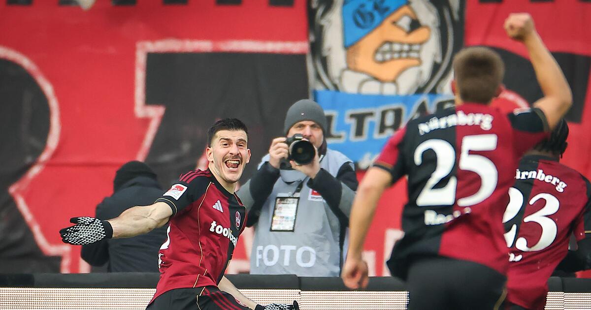 Klose-verpasst-Derby-Triple-M-ssen-mit-dem-2-2-leben-