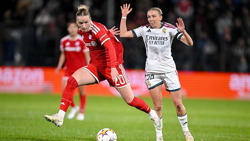 Duell zweier DFB-Nationalspielerinnen: Bayerns Kett (links) und Madrids Senß. Duell zweier DFB-Nationalspielerinnen: Bayerns Kett (links) und Madrids Senß.