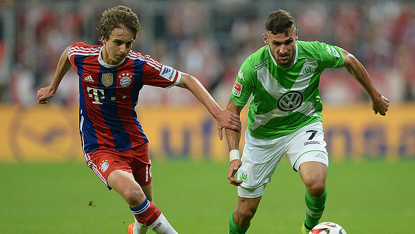 Gianluca Gaudino wurde gegen Wolfsburg in der 90. Minute für Pierre-Emile Höjbjerg ausgewechselt Gianluca Gaudino wurde gegen Wolfsburg in der 90. Minute für Pierre-Emile Höjbjerg ausgewechselt