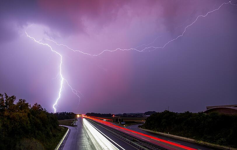 Blitzgewitter über Bayern.